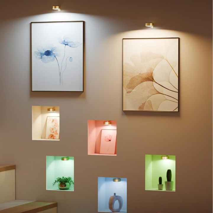 LumiFrame™ Magnetic LED Picture Light for Artful Illumination