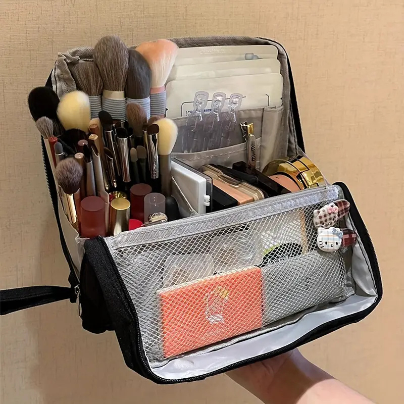 Velluna™ Travel Makeup Organizer Bag (50% Off)