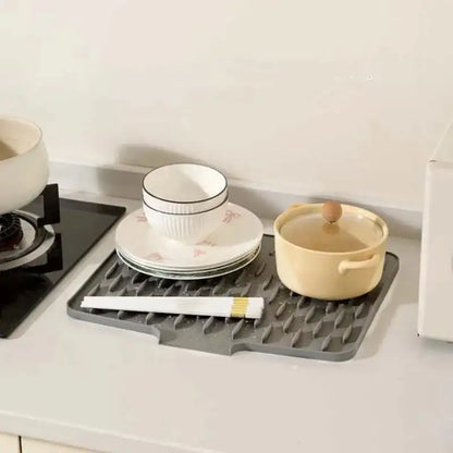DryDefend™ – Angled Silicone Drying Mat (50% Off)