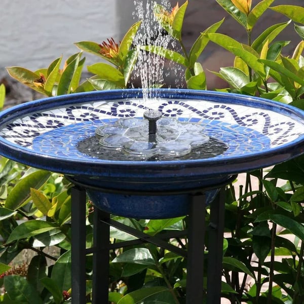 SolarSplash™ | Solar Floating Fountain